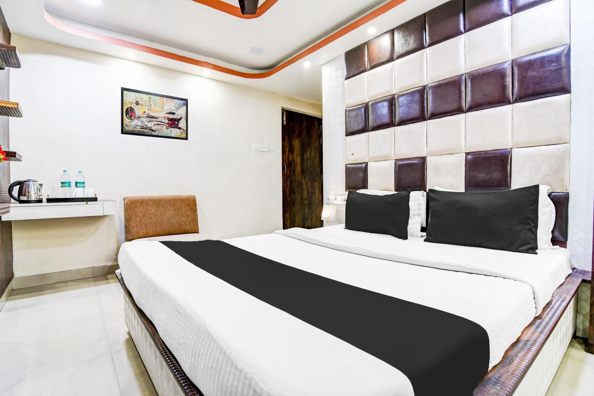 Super Hotel O Tagore Park Ruby Road Calcutta Exterior foto